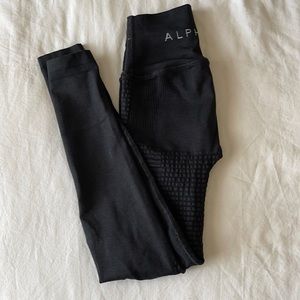 Alphalete OG Revival Legging | XS